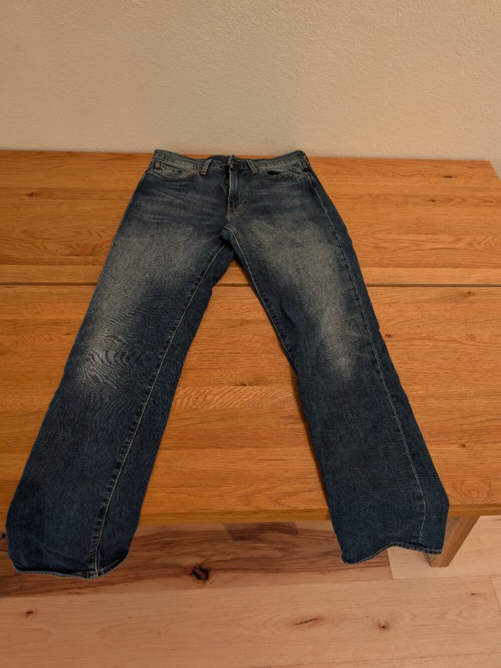 Levis 541 Blue Jeans (Men's 32/34)